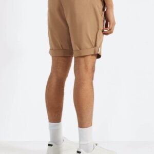 Belted Bermuda shorts