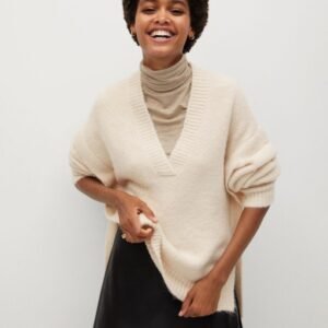 product-47-3 Sweater with voluminous sleeves